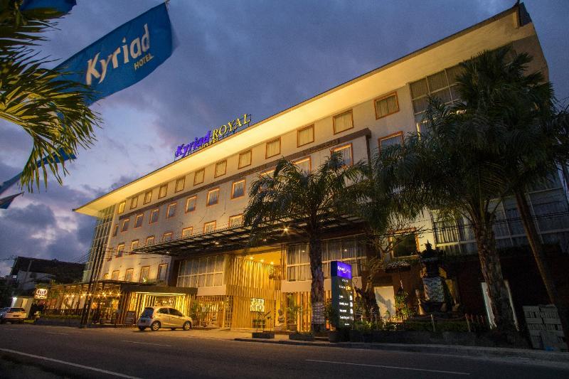 Kyriad Royal Seminyak Eksteriør bilde